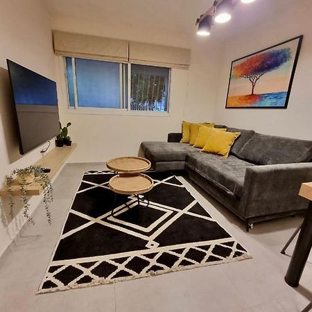Adva Vacation Apartments Eilat Exterior photo