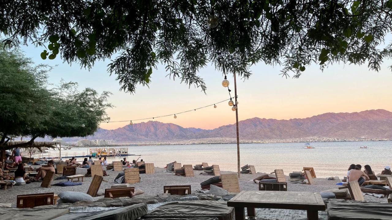 Adva Vacation Apartments Eilat Exterior photo