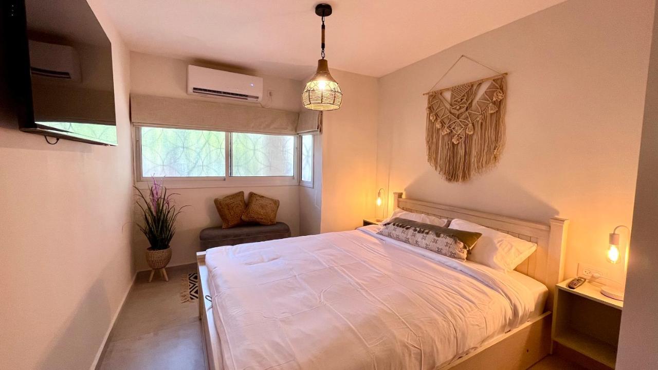 Adva Vacation Apartments Eilat Exterior photo
